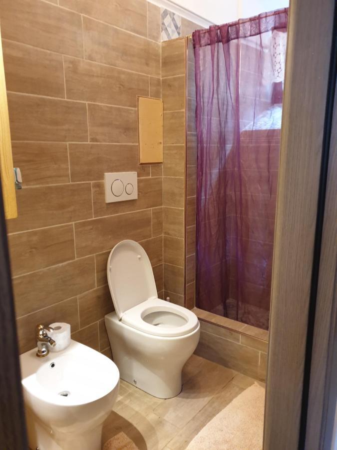 Antico Convento Apartment Moniga del Garda Luaran gambar